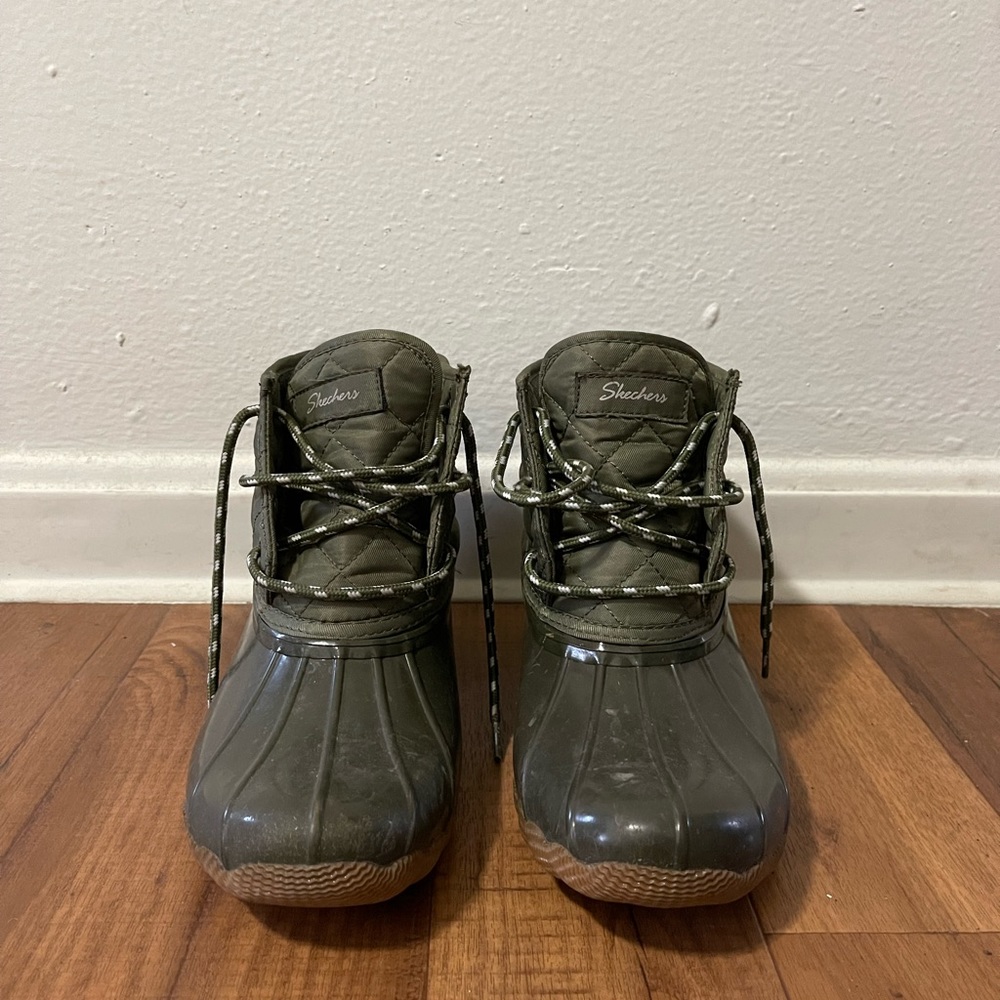 Olive green winter boots